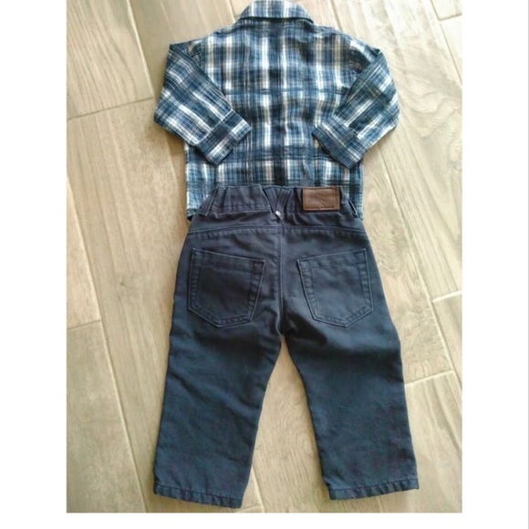 Burberry outfit for boys or 9 months
Check out my other listings. - Picture 2 of 4